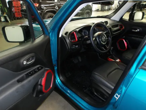 More photos of 2022 Jeep Renegade Trailhawk at Gene Steffy Chrysler Dodge Jeep RAM, NE
