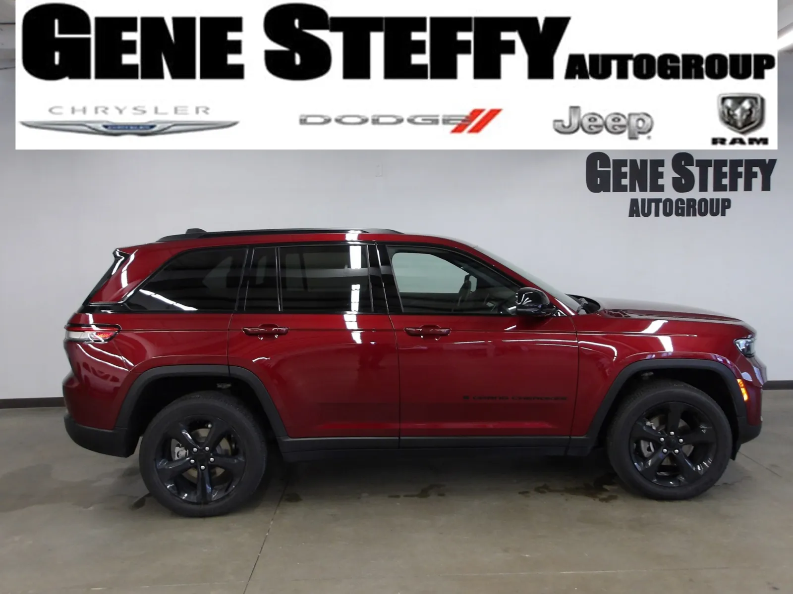 Red 2023 Jeep Grand Cherokee Altitude for sale in Fremont, NE