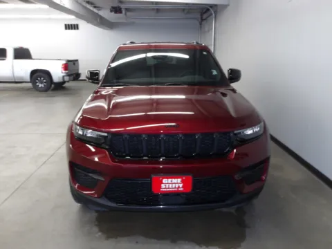 Photos of 2023 Jeep Grand Cherokee Altitude for sale in Fremont, NE at Gene Steffy Chrysler Dodge Jeep RAM
