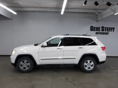 More photos of 2011 Jeep Grand Cherokee Laredo at Gene Steffy Chrysler Dodge Jeep RAM, NE