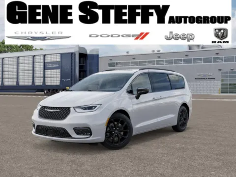 White 2026 Chrysler Pacifica Limited for sale in Fremont, NE