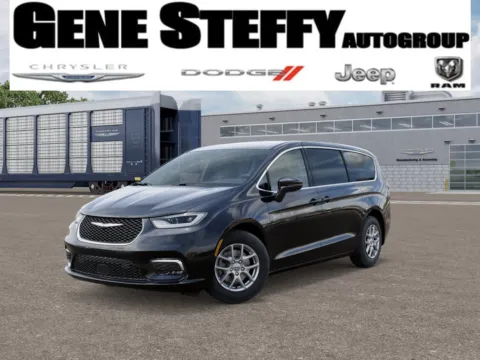 Black 2026 Chrysler Pacifica Select for sale in Fremont, NE