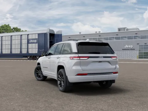 Another view of 2026 Jeep Grand Cherokee Limited for sale in Fremont, NE at Gene Steffy Chrysler Dodge Jeep RAM