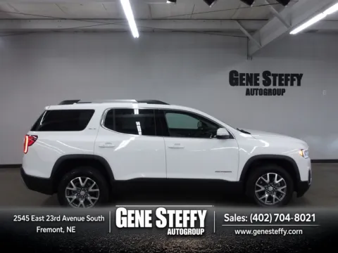 White 2023 GMC Acadia SLT for sale in Fremont, NE