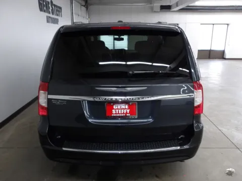 More photos of 2014 Chrysler Town & Country Touring-L at Gene Steffy Chrysler Dodge Jeep RAM, NE
