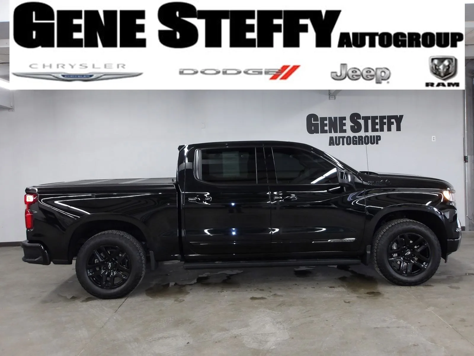 Black 2025 Chevrolet Silverado 1500 High Country for sale in Fremont, NE