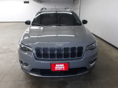 Another view of 2022 Jeep Cherokee Limited for sale in Fremont, NE at Gene Steffy Chrysler Dodge Jeep RAM