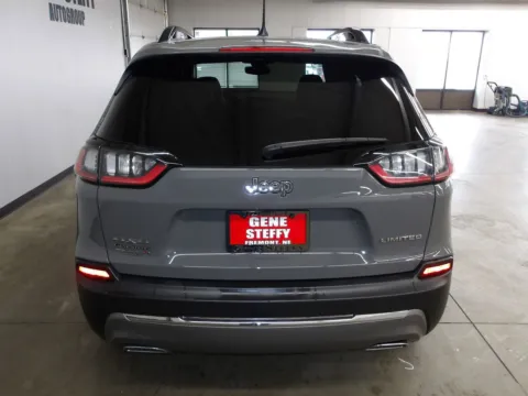 More photos of 2022 Jeep Cherokee Limited at Gene Steffy Chrysler Dodge Jeep RAM, NE