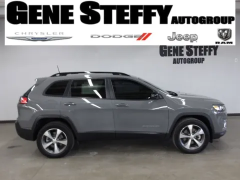 Gray 2022 Jeep Cherokee Limited for sale in Fremont, NE