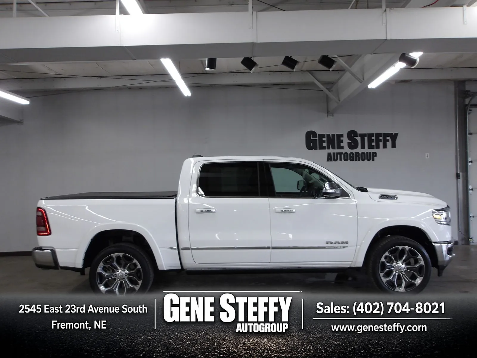 White 2022 Ram 1500 Limited for sale in Fremont, NE