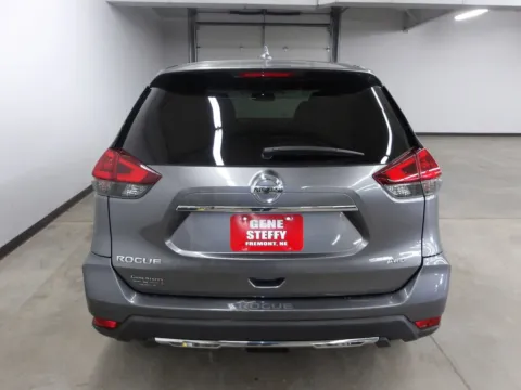 More photos of 2018 Nissan Rogue S at Gene Steffy Chrysler Dodge Jeep RAM, NE