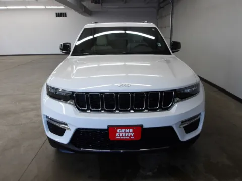 More photos of 2024 Jeep Grand Cherokee Limited at Gene Steffy Chrysler Dodge Jeep RAM, NE