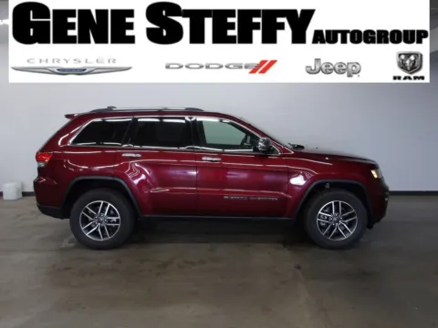 Red 2022 Jeep Grand Cherokee WK Limited for sale in Fremont, NE