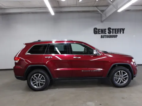 Photos of 2022 Jeep Grand Cherokee WK Limited for sale in Fremont, NE at Gene Steffy Chrysler Dodge Jeep RAM