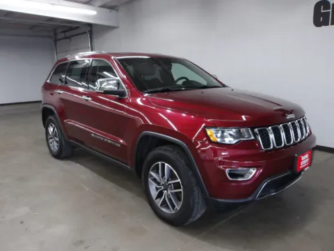 Another view of 2022 Jeep Grand Cherokee WK Limited for sale in Fremont, NE at Gene Steffy Chrysler Dodge Jeep RAM