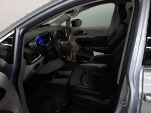 More photos of 2024 Chrysler Pacifica Touring L at Gene Steffy Chrysler Dodge Jeep RAM, NE