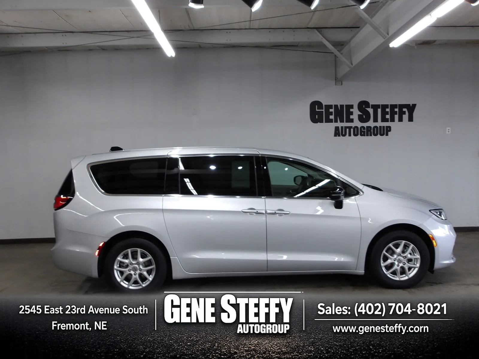 Silver 2024 Chrysler Pacifica Touring L for sale in Fremont, NE