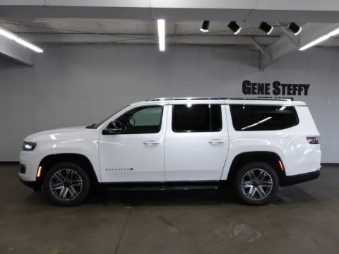 More photos of 2024 Jeep Wagoneer L Series II at Gene Steffy Chrysler Dodge Jeep RAM, NE