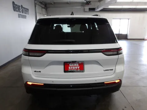 More photos of 2023 Jeep Grand Cherokee Limited at Gene Steffy Chrysler Dodge Jeep RAM, NE