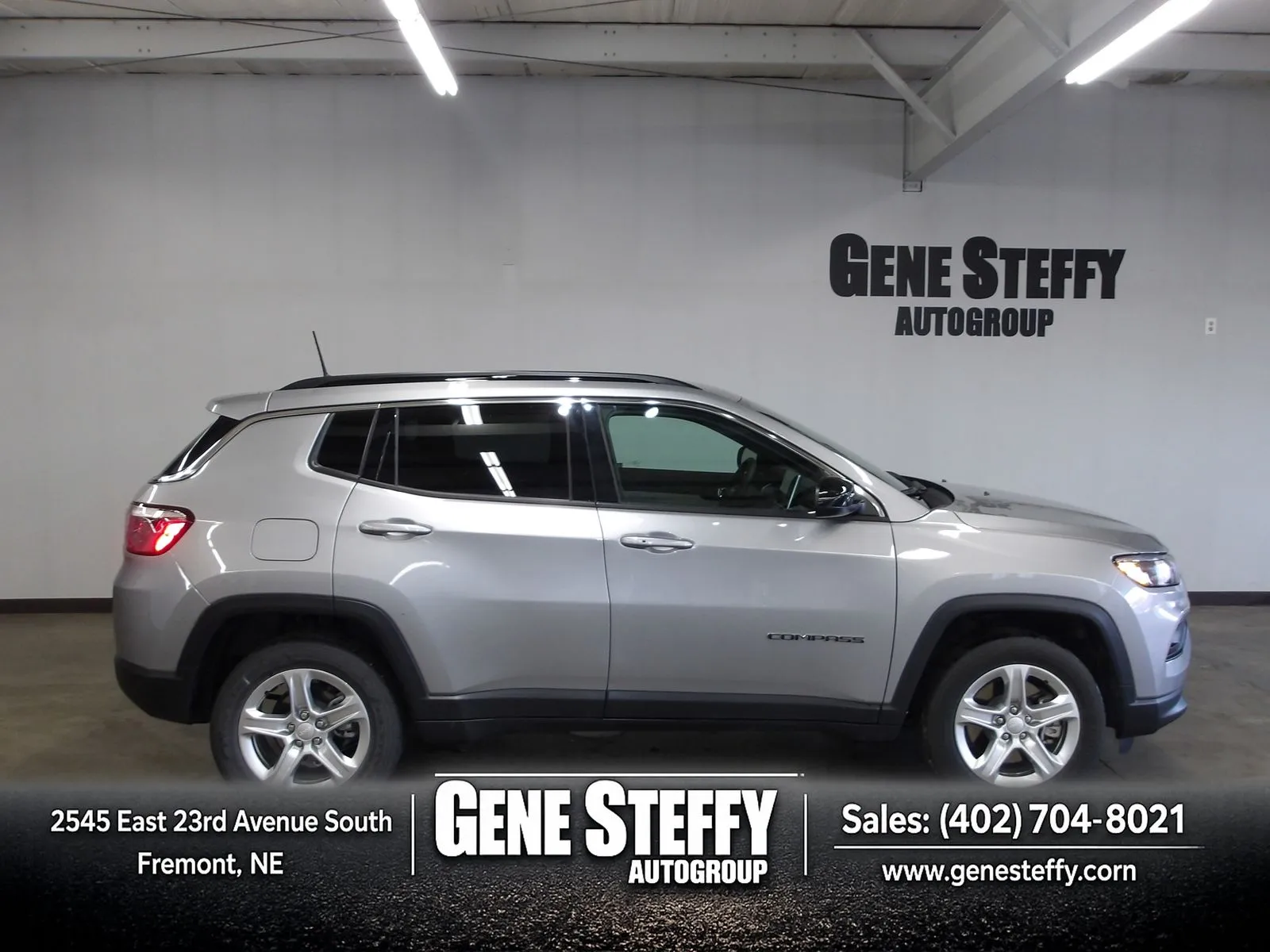 Silver 2023 Jeep Compass Latitude for sale in Fremont, NE