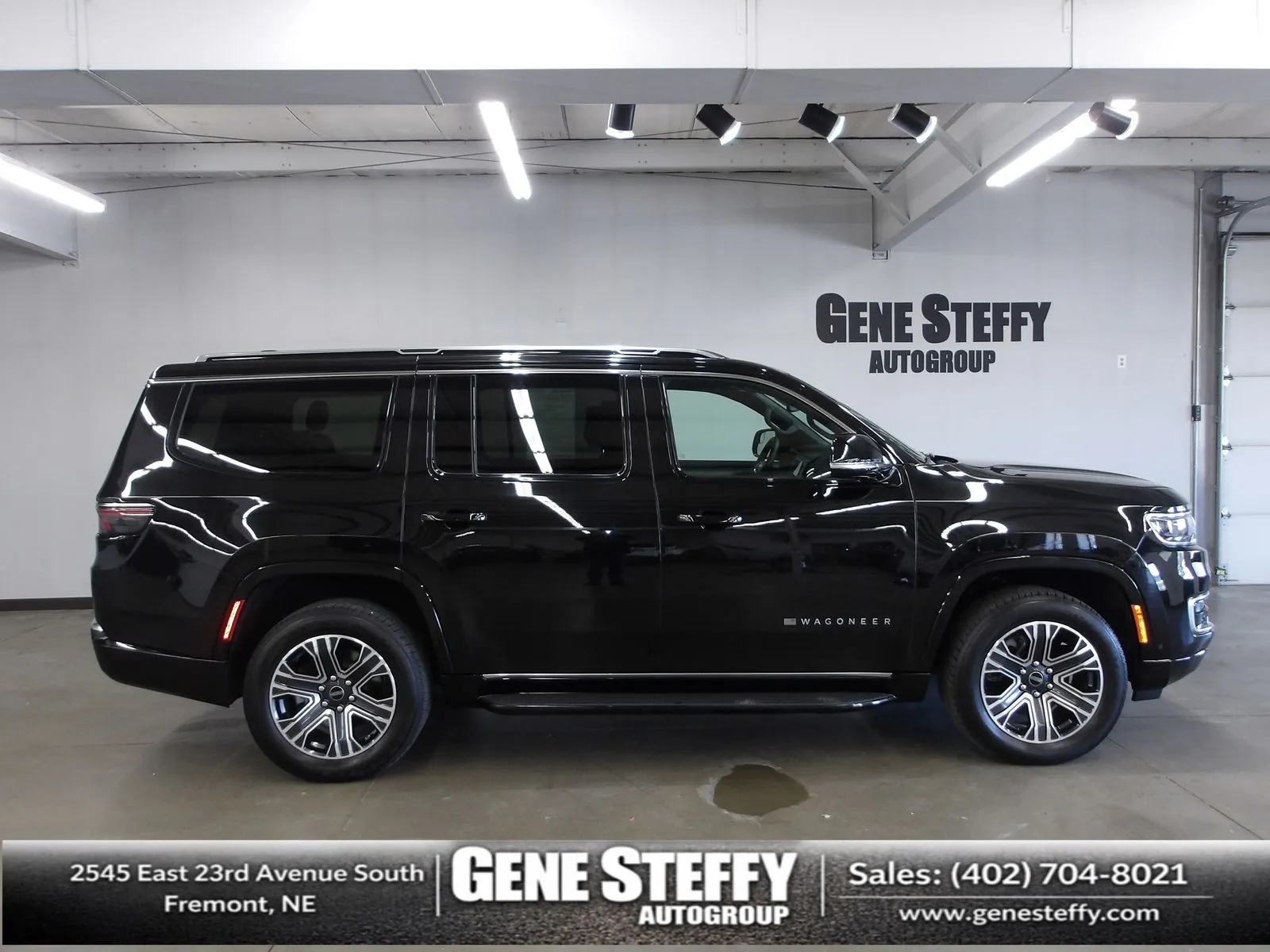Black 2025 Jeep Wagoneer for sale in Fremont, NE
