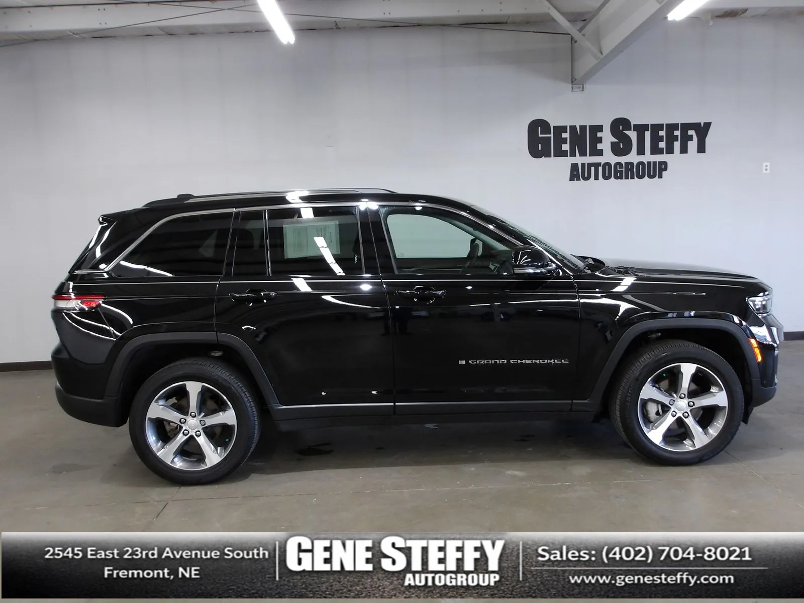 2023 Jeep Grand Cherokee Limited for sale in Fremont, NE