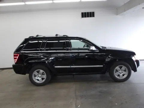 Another view of 2006 Jeep Grand Cherokee Overland for sale in Fremont, NE at Gene Steffy Chrysler Dodge Jeep RAM