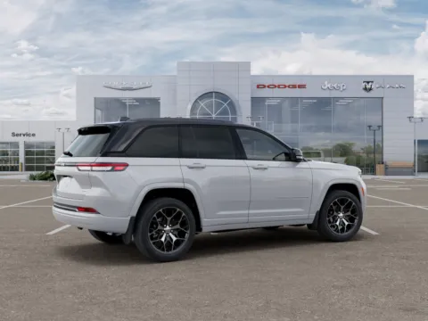 More photos of 2026 Jeep Grand Cherokee Summit at Gene Steffy Chrysler Dodge Jeep RAM, NE