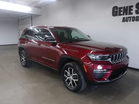 More photos of 2023 Jeep Grand Cherokee Limited at Gene Steffy Chrysler Dodge Jeep RAM, NE