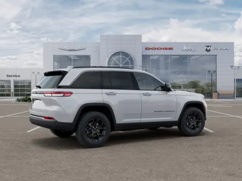 More photos of 2026 Jeep Grand Cherokee Laredo Altitude at Gene Steffy Chrysler Dodge Jeep RAM, NE