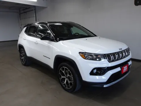 More photos of 2025 Jeep Compass Limited at Gene Steffy Chrysler Dodge Jeep RAM, NE