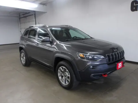 More photos of 2020 Jeep Cherokee Trailhawk at Gene Steffy Chrysler Dodge Jeep RAM, NE
