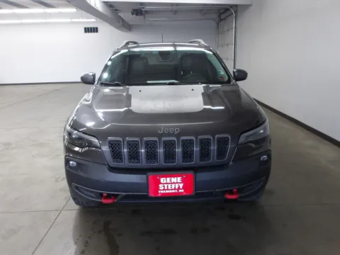 More photos of 2020 Jeep Cherokee Trailhawk at Gene Steffy Chrysler Dodge Jeep RAM, NE