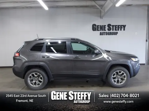 Gray 2020 Jeep Cherokee Trailhawk for sale in Fremont, NE