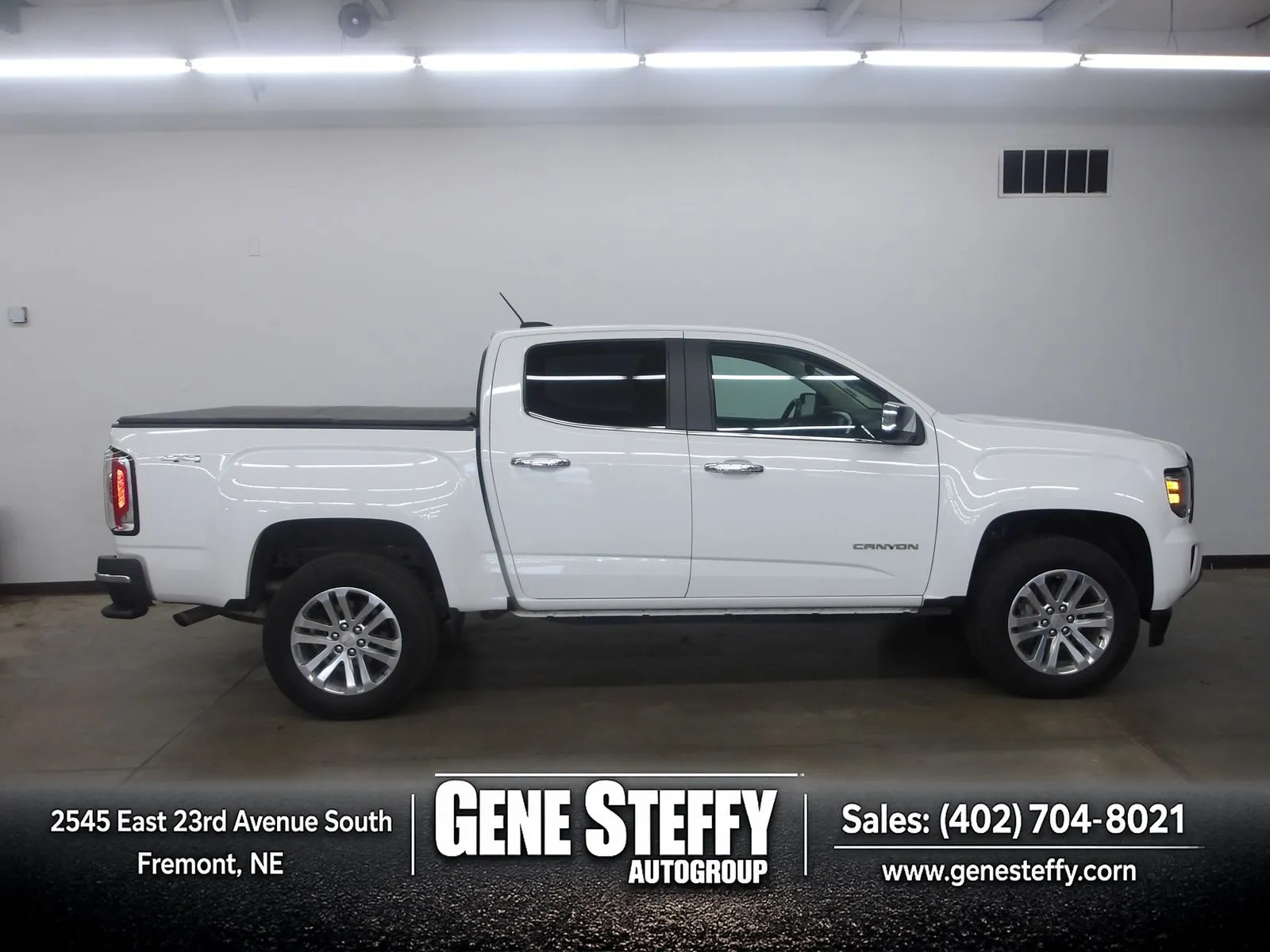 2018 GMC Canyon 4WD SLT Crew Cab Short Box's photo