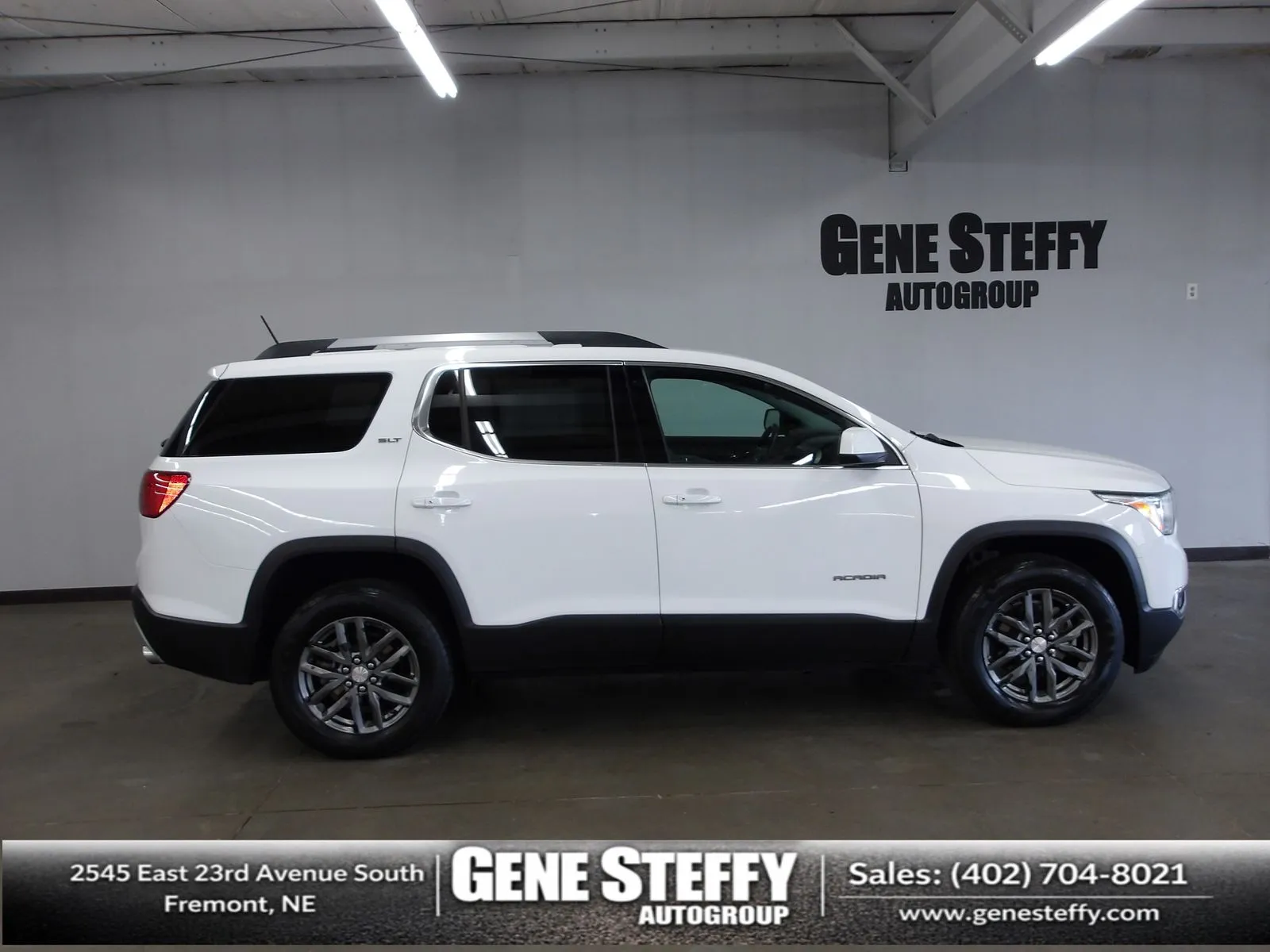 White 2019 GMC Acadia SLT-1 for sale in Fremont, NE