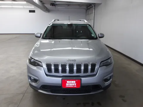 More photos of 2020 Jeep Cherokee Limited at Gene Steffy Chrysler Dodge Jeep RAM, NE