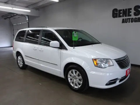More photos of 2014 Chrysler Town & Country Touring at Gene Steffy Chrysler Dodge Jeep RAM, NE
