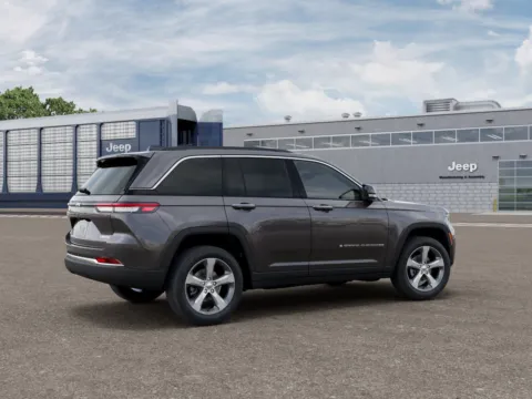 More photos of 2026 Jeep Grand Cherokee Limited at Gene Steffy Chrysler Dodge Jeep RAM, NE