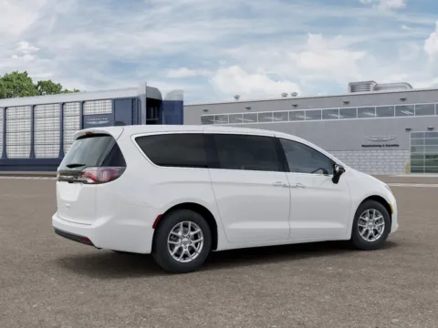 More photos of 2027 Chrysler Pacifica LX at Gene Steffy Chrysler Dodge Jeep RAM, NE