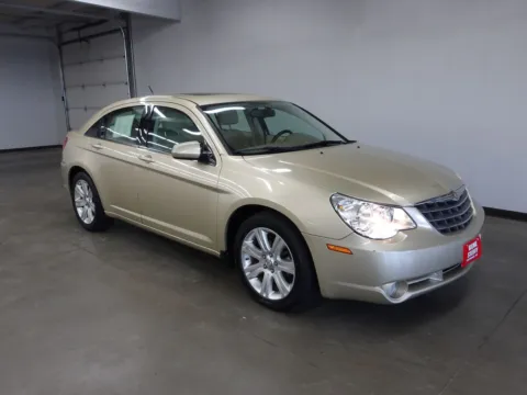 More photos of 2010 Chrysler Sebring Limited at Gene Steffy Chrysler Dodge Jeep RAM, NE
