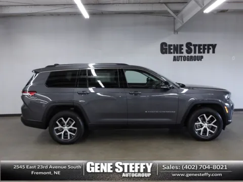 Gray 2023 Jeep Grand Cherokee L Limited for sale in Fremont, NE