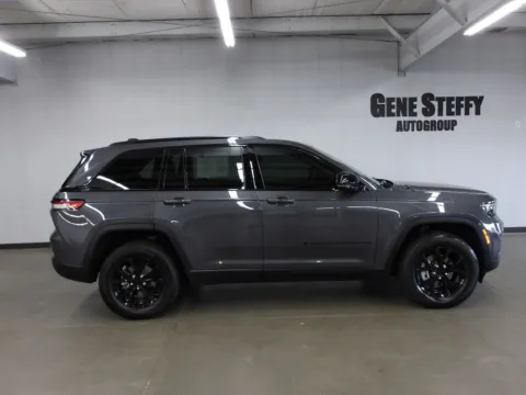 Another view of 2024 Jeep Grand Cherokee Altitude for sale in Fremont, NE at Gene Steffy Chrysler Dodge Jeep RAM