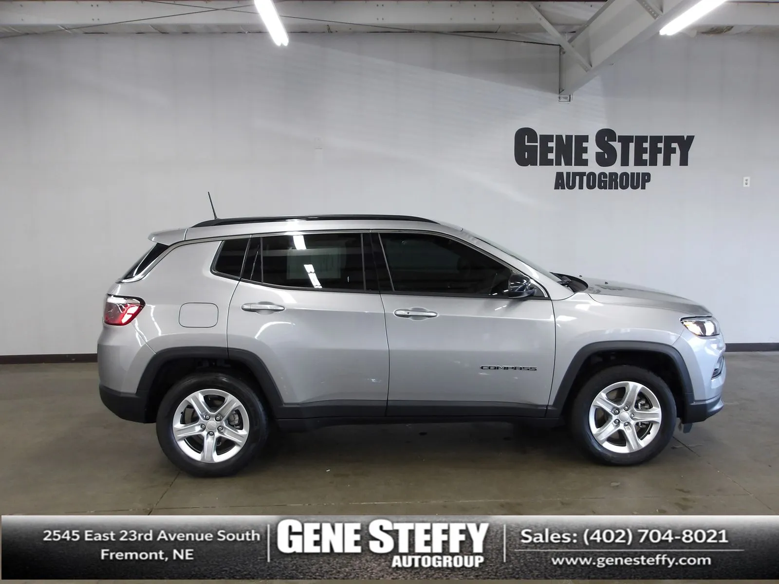 Silver 2023 Jeep Compass Latitude for sale in Fremont, NE