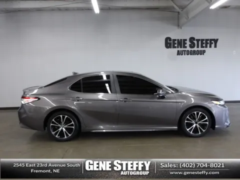 Gray 2020 Toyota Camry SE for sale in Fremont, NE