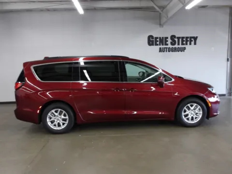 Another view of 2022 Chrysler Pacifica Touring L for sale in Fremont, NE at Gene Steffy Chrysler Dodge Jeep RAM