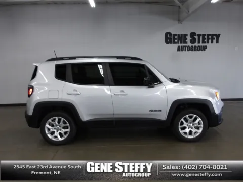 Silver 2018 Jeep Renegade Latitude for sale in Fremont, NE