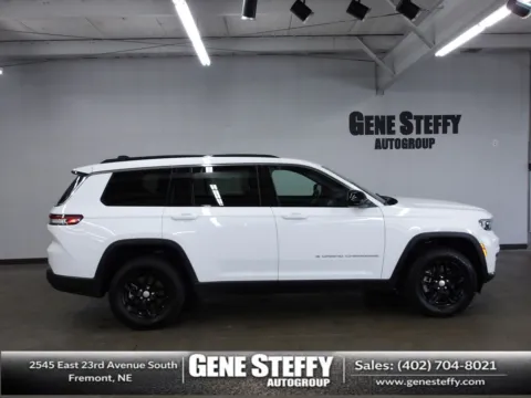 White 2024 Jeep Grand Cherokee L Laredo for sale in Fremont, NE