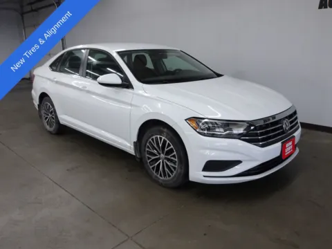Another view of 2021 Volkswagen Jetta R-Line for sale in Fremont, NE at Gene Steffy Chrysler Dodge Jeep RAM