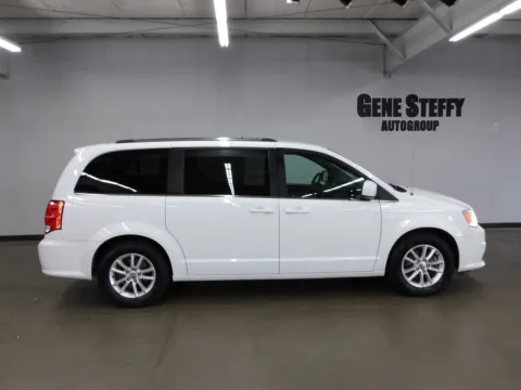 White 2019 Dodge Grand Caravan SXT for sale in Fremont, NE